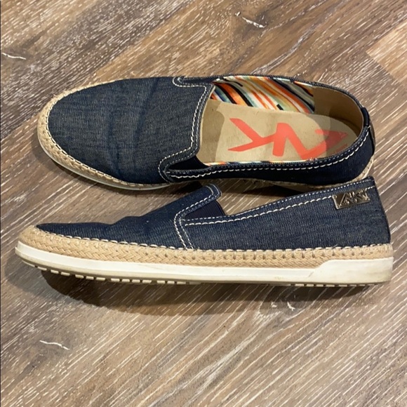 Anne Klein espadrille shoe - Picture 2 of 6